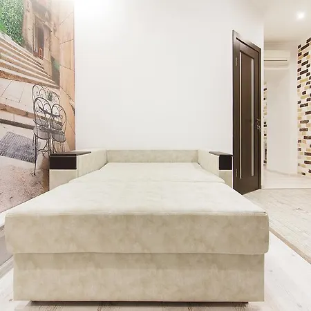 Club Near Deribasovskaya Odessa