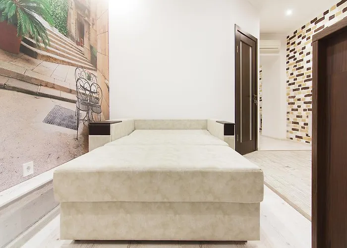 Club Near Deribasovskaya Oděsa